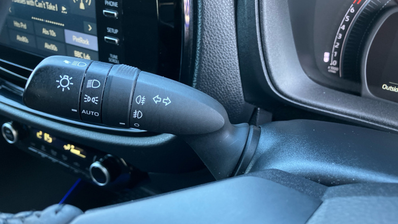 Toyota Aygo X 1.0 VVT-i Edge 5dr Petrol Hatchback